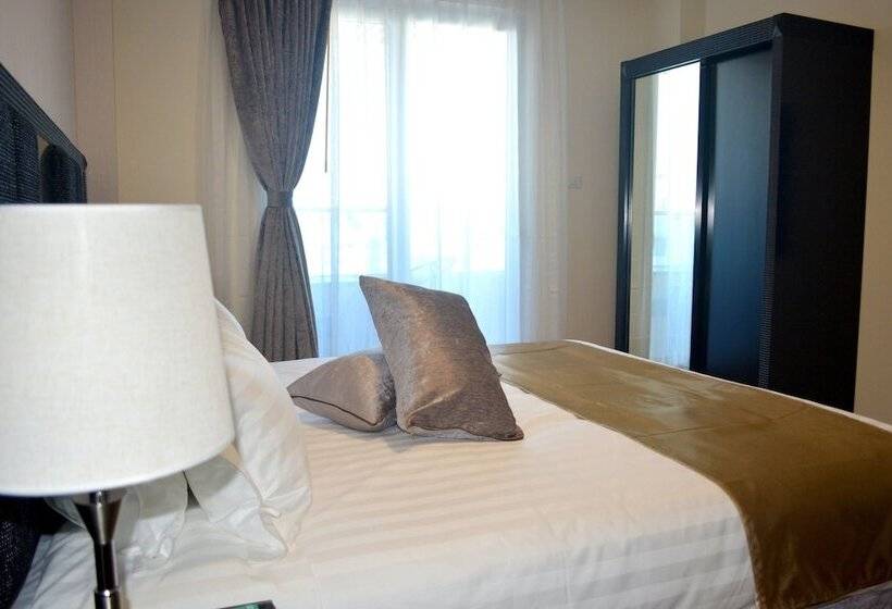 Fotos del hotel Tilal Almadina  & Suites:  2