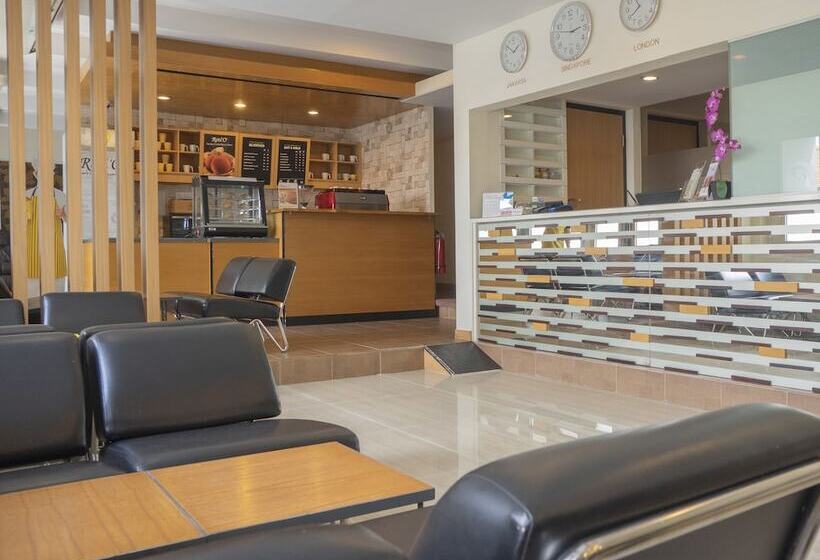 Fotos del hotel D Prima Airport Jakarta Terminal 1a:  2