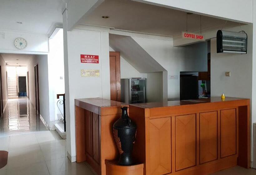 Fotos del hotel Caravan:  15