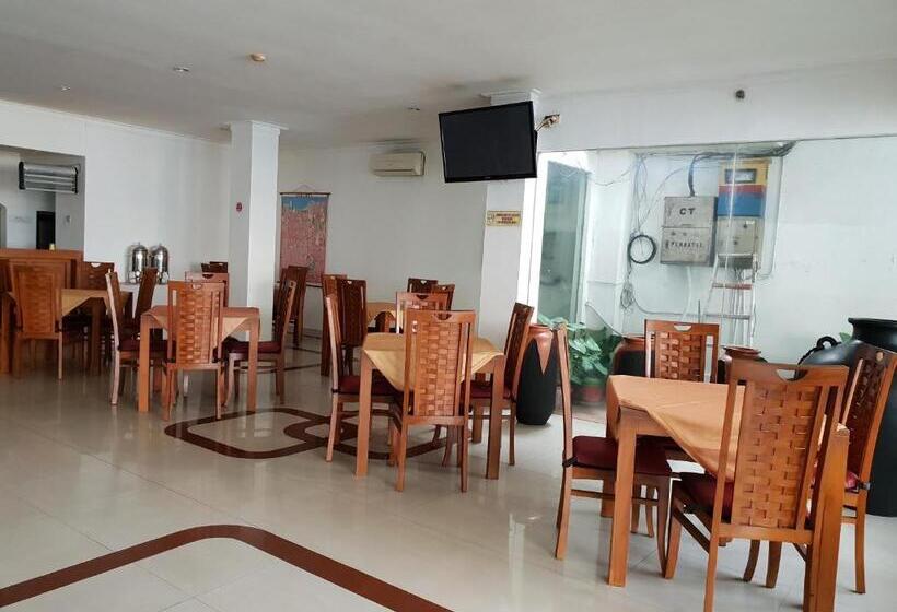 Fotos del hotel Caravan:  5