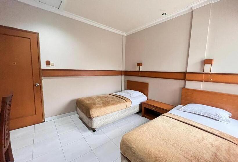 Fotos del hotel Caravan:  22