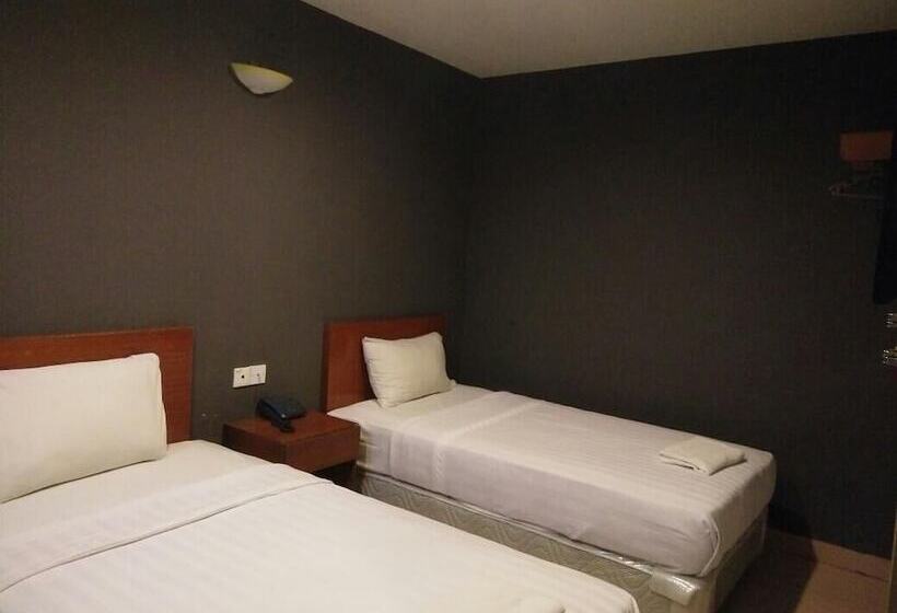 Fotos del hotel One Hotel Sadong Jaya:  2