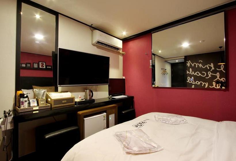 Fotos del hotel Page:  20