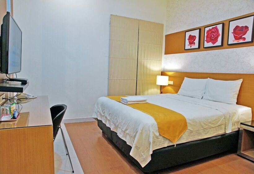 Fotos del hotel Reddoorz Near Plaza Marina:  13