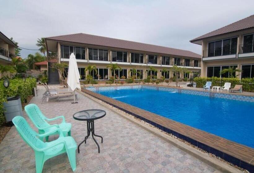 Fotos del hotel Sky Resort:  6