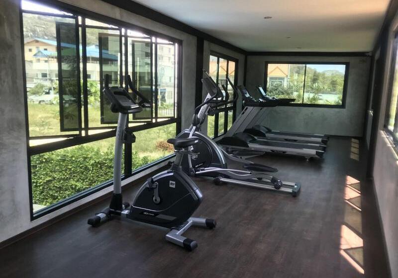 Fotos del hotel The Precious:  5