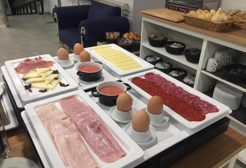 Fotos del hotel Itaca Artemisa:  22