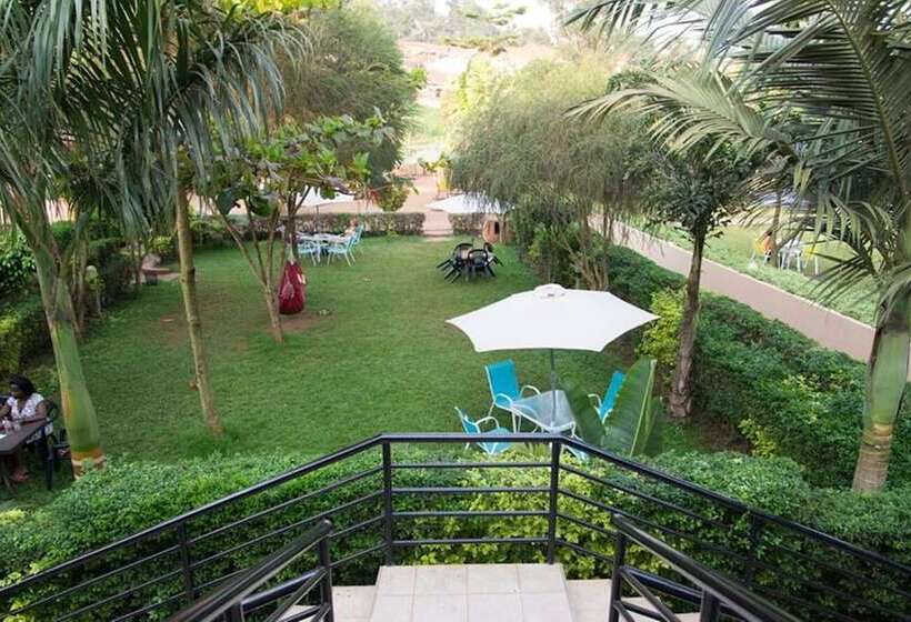 Fotos del hotel Biyem:  13