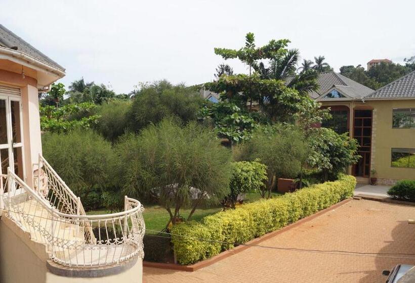 Fotos del hotel Biyem:  23