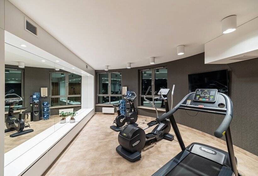 Fotos del hotel Golden Tulip Warsaw Airport:  4