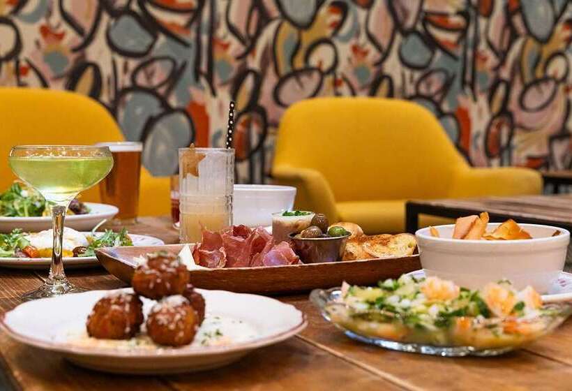 Fotos del hotel Motto By Hilton Washington Dc City Center:  2