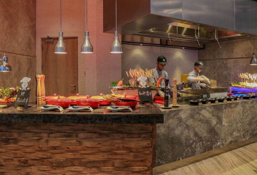 Fotos del hotel Renaissance Haikou:  7