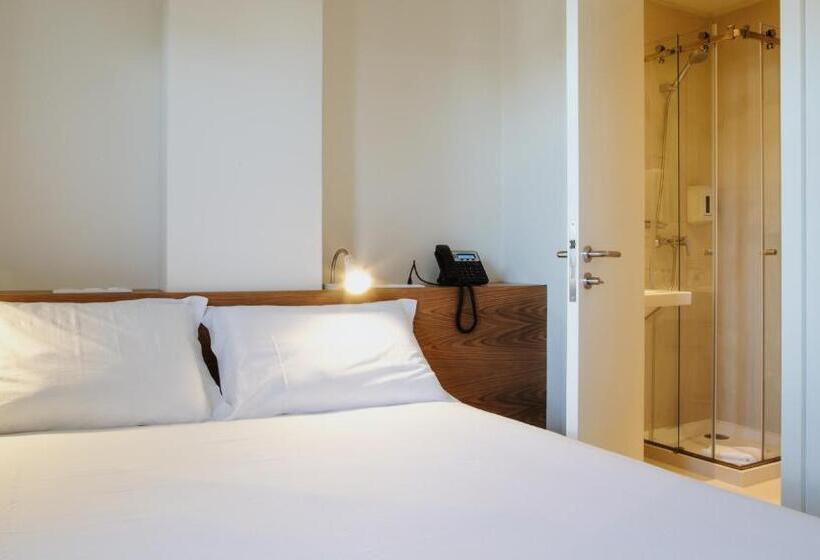 Fotos del hotel Spot Family Suites:  16