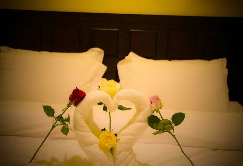 Fotos del hotel Summerland Suites:  11