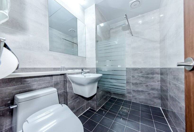 Fotos del hotel Leslie:  6