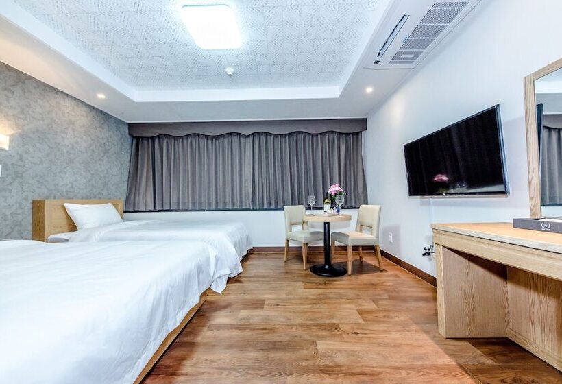 Fotos del hotel Leslie:  16