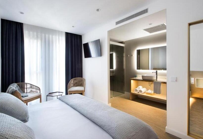 Boutique Donna 4* Superior