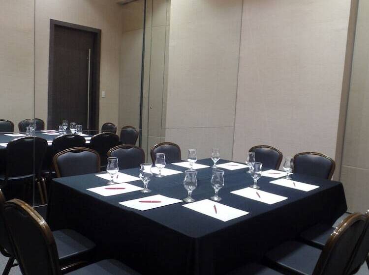 Fotos del hotel Valero Grand Suites By Swissbel  Multiple Use:  10