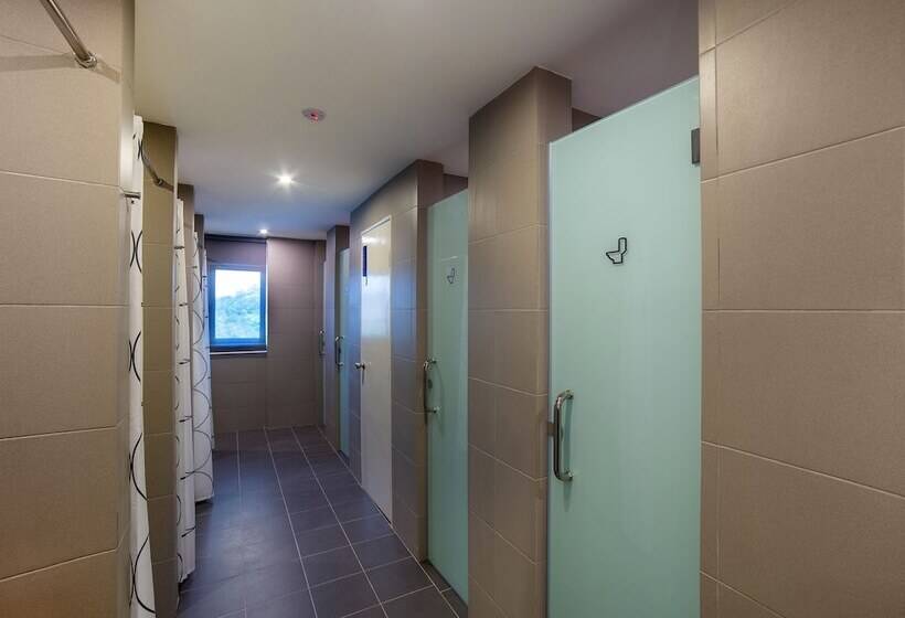 Fotos del hotel Riccarton Capsule:  20