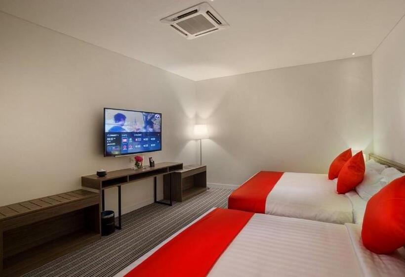 Fotos del hotel Riccarton Capsule:  13