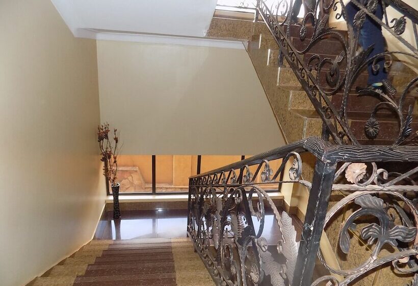 Fotos del hotel Olina Hotel And Apartments:  19