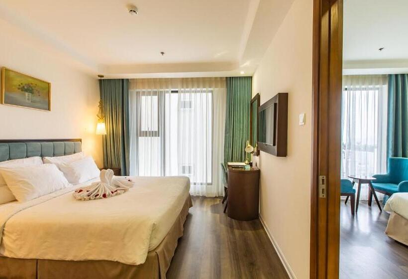 Fotos del hotel Adaline  And Suite:  15