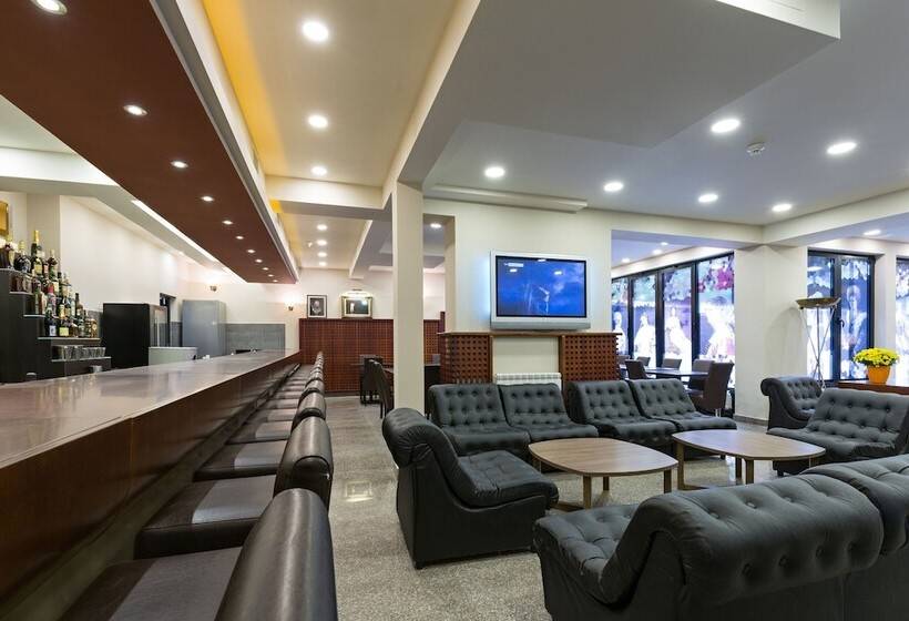 Fotos del hotel Sterling Garni:  2