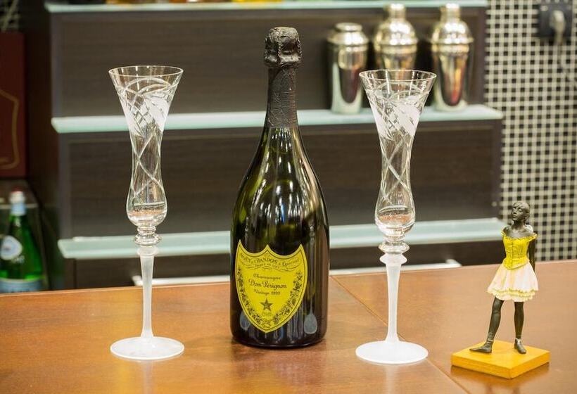 Fotos del hotel Sterling Garni:  25