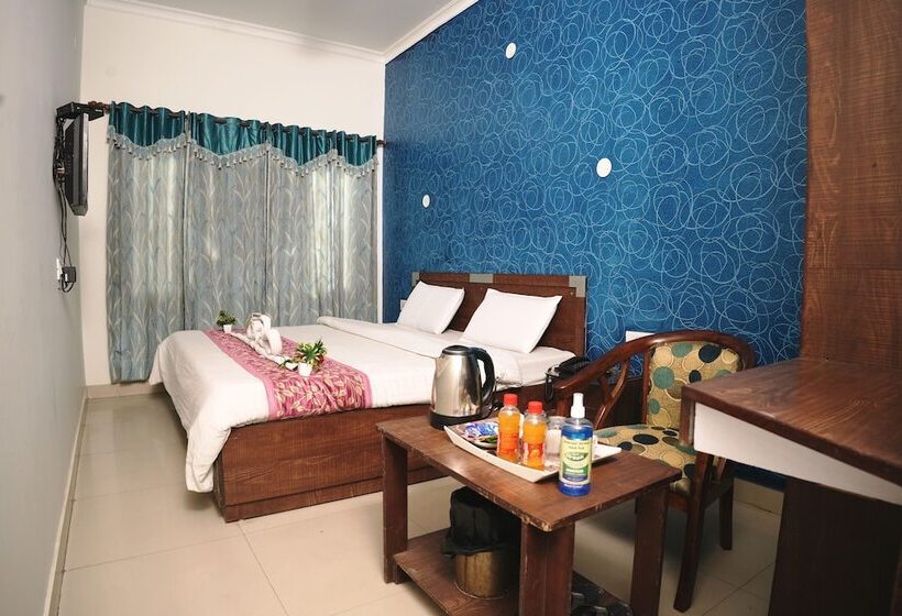 Fotos del hotel Holiday Comfort:  2