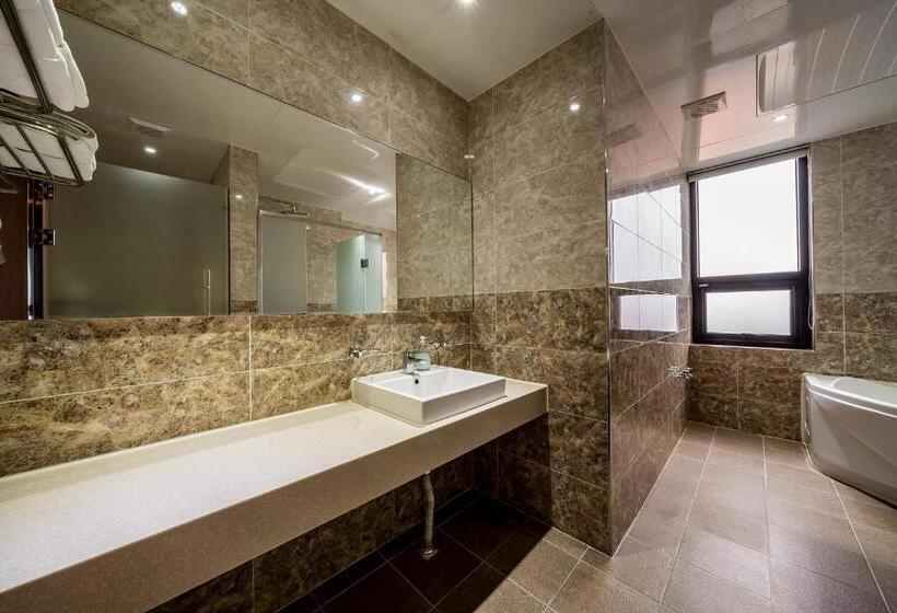 Fotos del hotel Sungsan Sunrise:  8