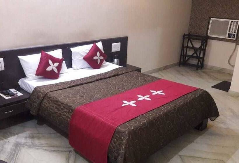 Fotos del hotel Jypore Saffron Inn & Suites:  8