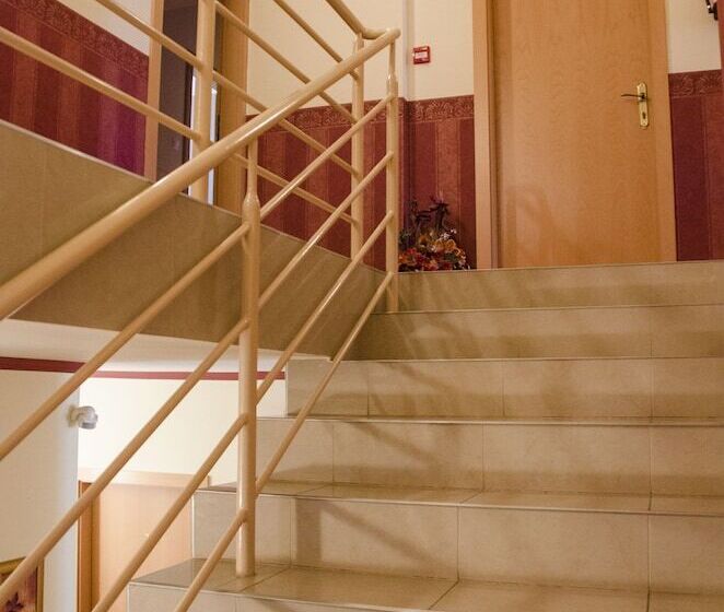 Fotos del hotel Arany Patkó Panzió & étterem:  16