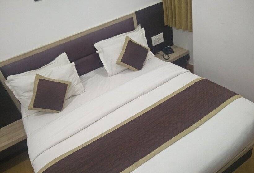 Fotos del hotel Radhika:  3