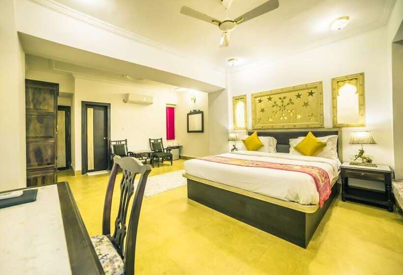 Fotos del hotel Radhika:  5