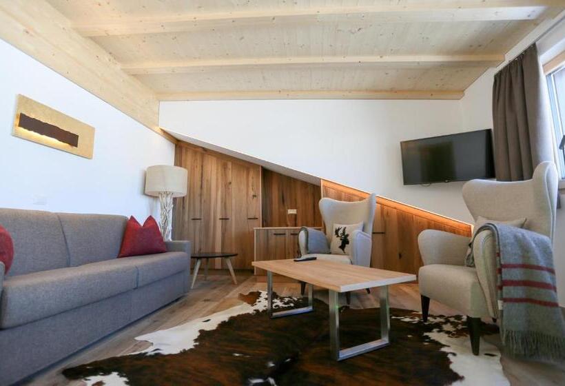 Fotos del hotel Passo Sella Dolomiti Mountain Resort:  22