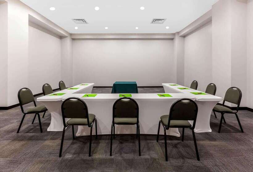 Fotos del hotel La Quinta By Wyndham Monterrey Aeropuerto:  6