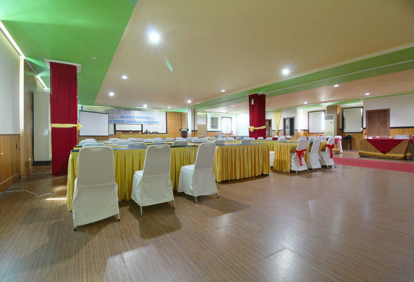 Fotos del hotel Denpasar Makassar:  12