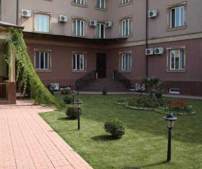 Fotos del hotel Grand Nur:  5