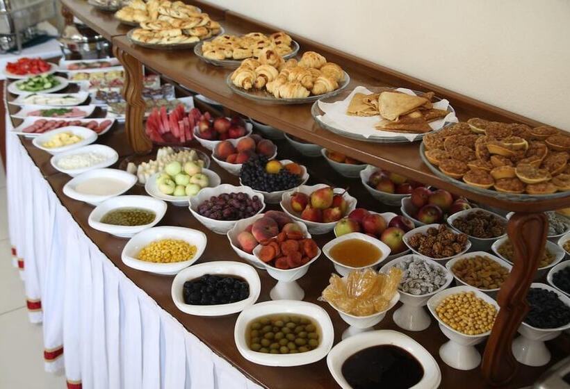 Fotos del hotel Grand Nur:  3