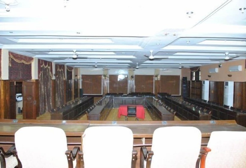 Fotos del hotel Paradise Suites:  6