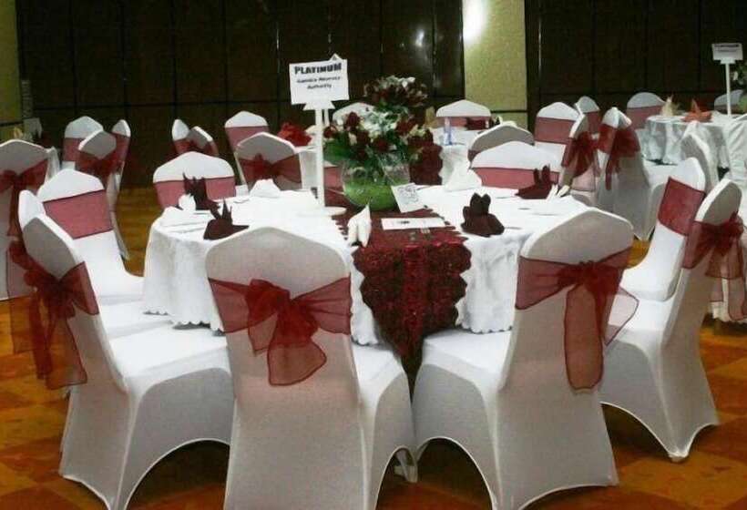 Fotos del hotel Paradise Suites:  15