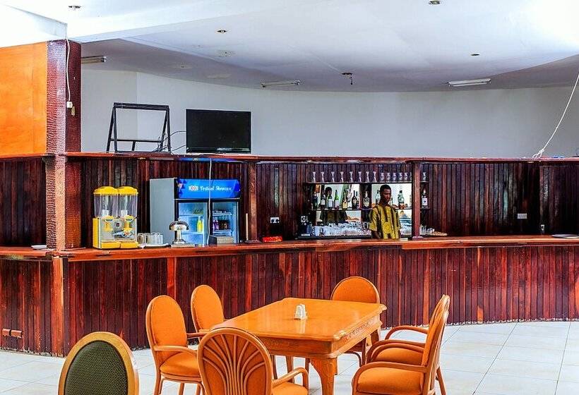 Fotos del hotel Paradise Suites:  5