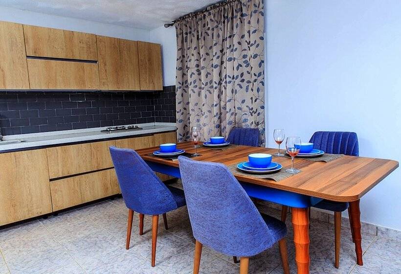 Fotos del hotel Paradise Suites:  16