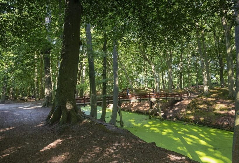 Indigo The Hague – Palace Noordeinde, An Ihg