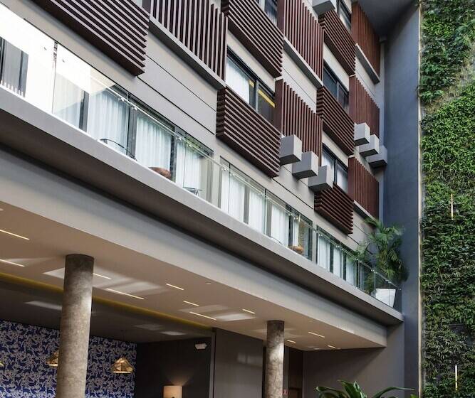 Fotos del hotel The Fives Downtown Hotel & Residences, Curio Collection by Hilton:  47