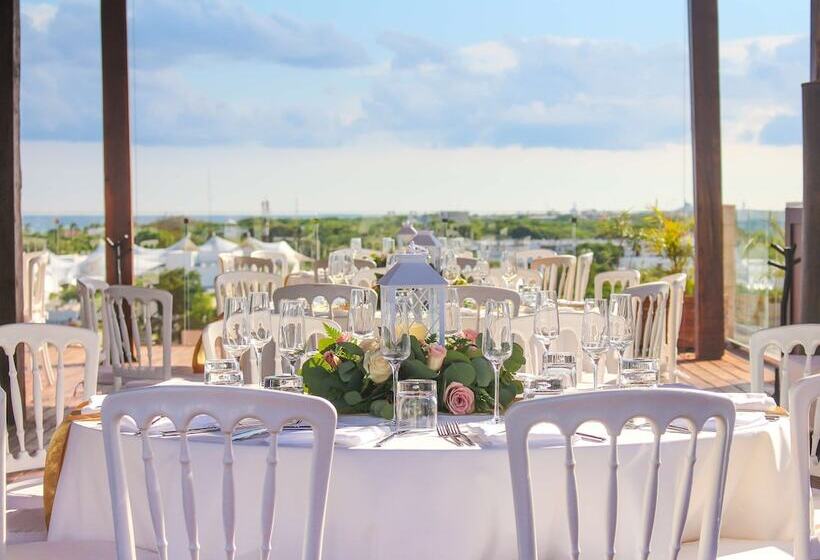 Fotos del hotel The Fives Downtown Hotel & Residences, Curio Collection by Hilton:  59