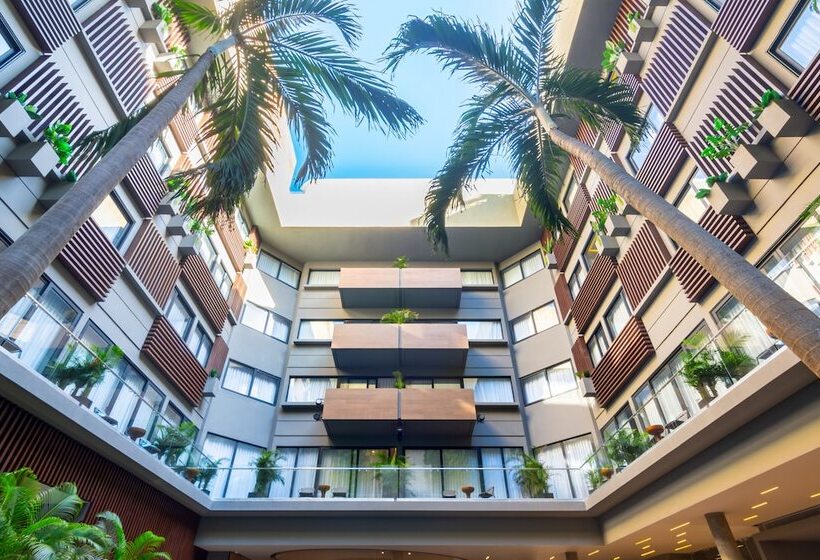 Fotos del hotel The Fives Downtown Hotel & Residences, Curio Collection by Hilton:  16