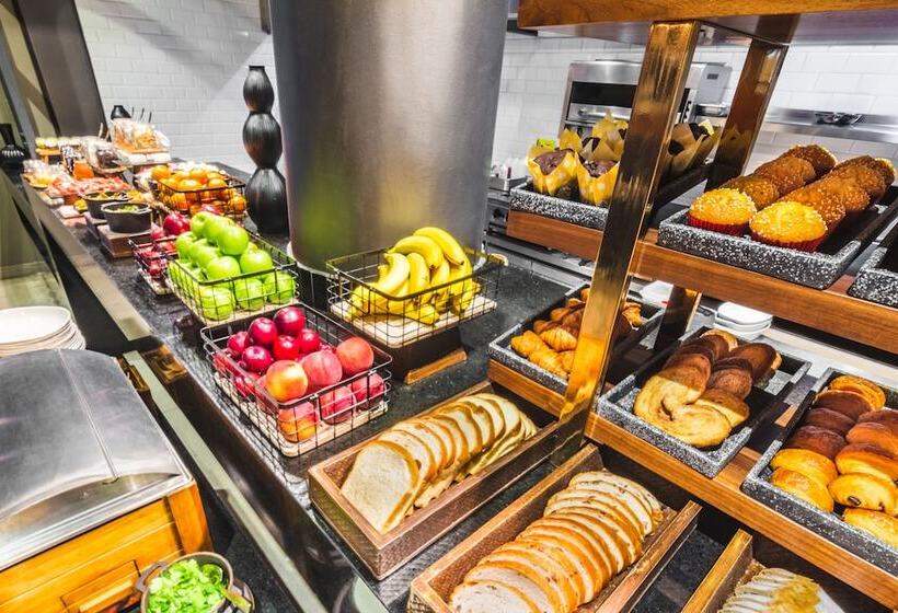 Fotos del hotel The Fives Downtown Hotel & Residences, Curio Collection by Hilton:  22