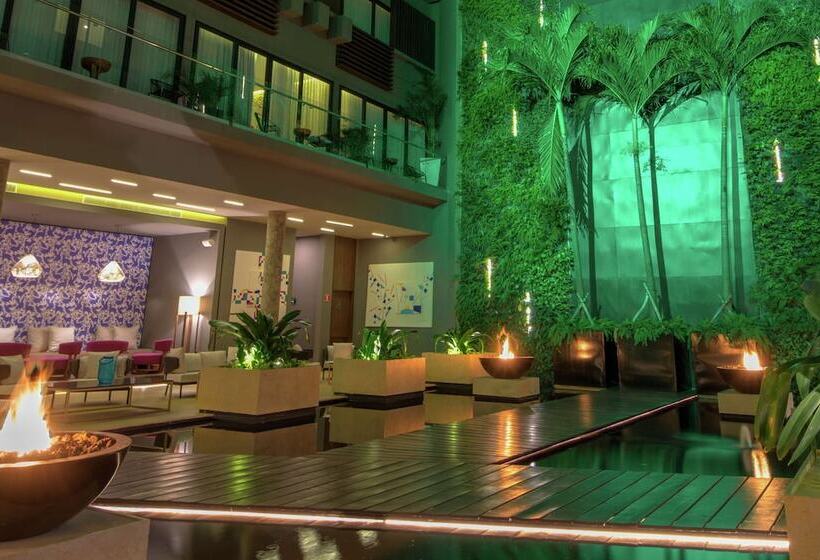 Fotos del hotel The Fives Downtown Hotel & Residences, Curio Collection by Hilton:  46