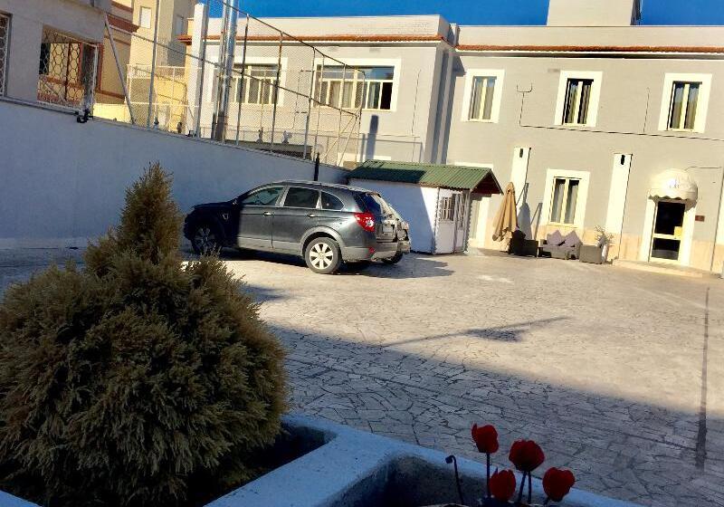 Fotos del hotel Academy:  11